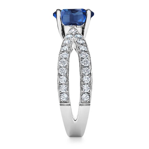 https://www.goldiam.easystockhosting.com/en/sites/default/files/Jos12B_whitegold_sapphire%20%28Small%29.jpg